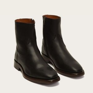 Frye Weston Inside Zip Boot size 11.5